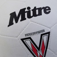 MITRE SUPER DIMPLE FOOTBALL WHITE / BLK / RED