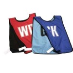 ZZ REVERSIBLE MESH NETBALL BIBS RED/BLACK (set of 7) ZZ REVERSIBLE MESH NETBALL BIBS RED/BLACK (set of 7)